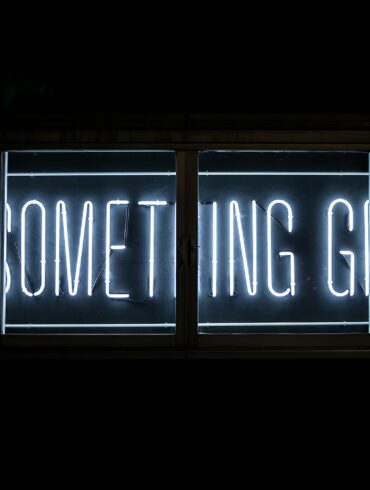Do Something Great neon sign
