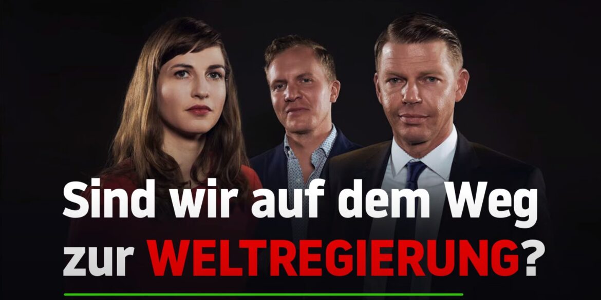 Aya-Velázquez-Tom-Oliver-Regenauer