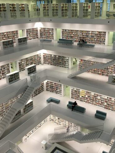 photo of 5-story library building