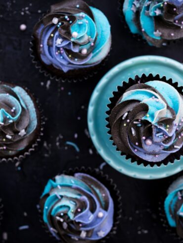 purple cupcakes