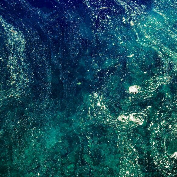 blue and green water waves
