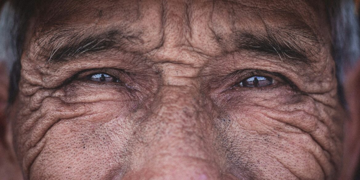 a close up of a man