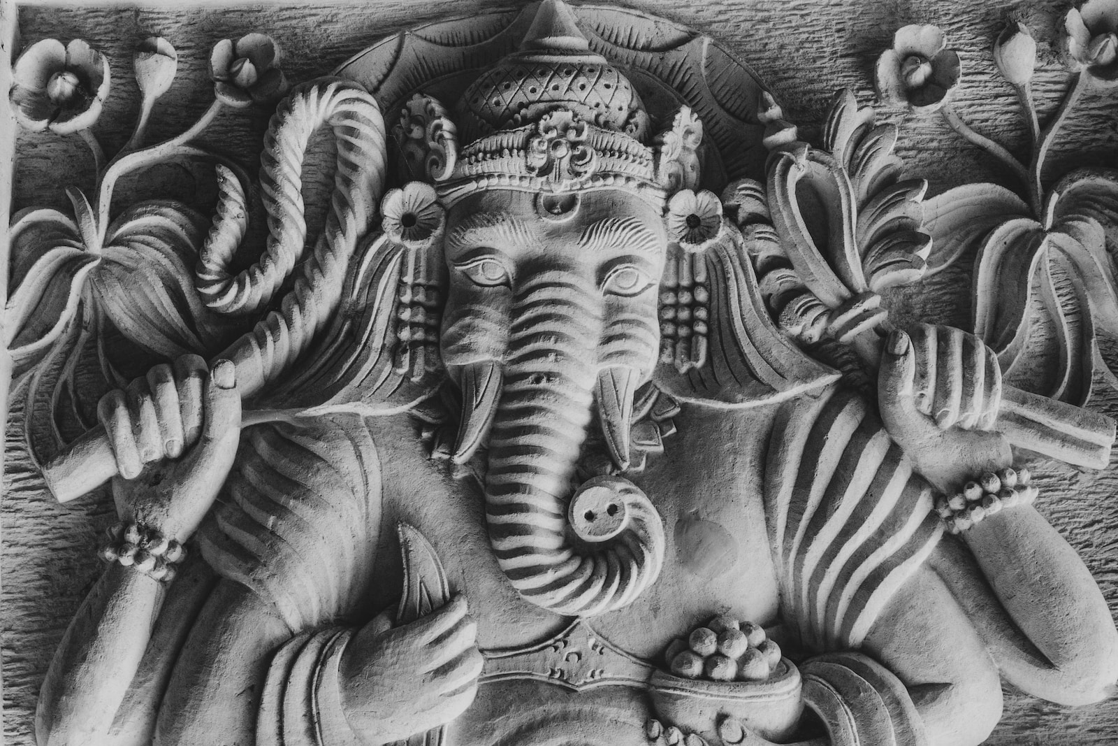 carved elephant decor